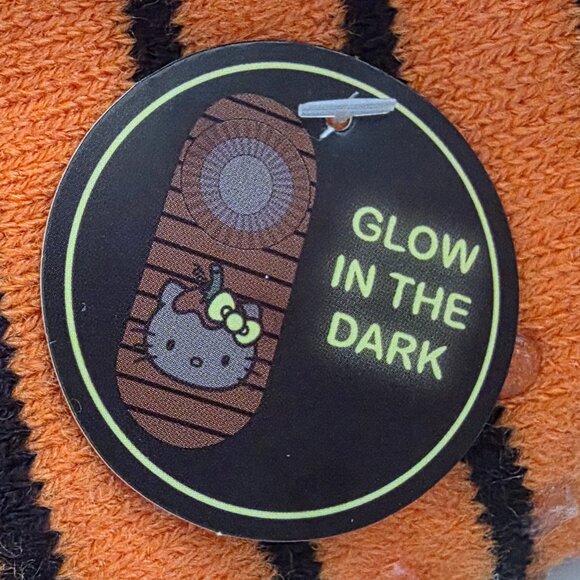 HELLO KITTY Grip Slipper Socks | Halloween Glow in the Dark | Cute Pumpkin NEW - Picture 8 of 8
